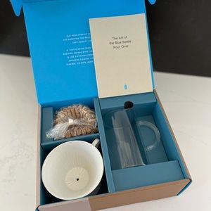 Gift box! Pour Over Coffee Kit by Blue Bottle